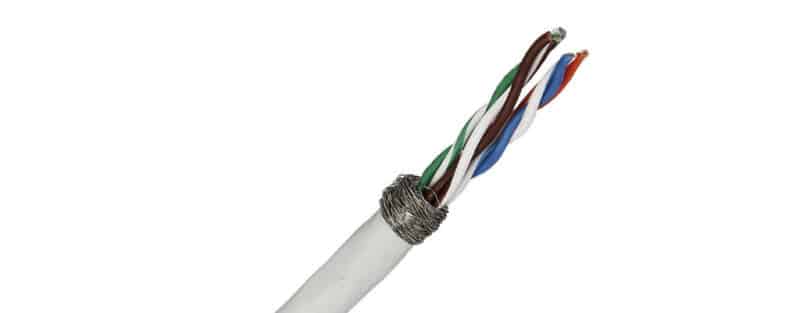 **4. مقایسه Cat6 با نسل‌های دیگر**