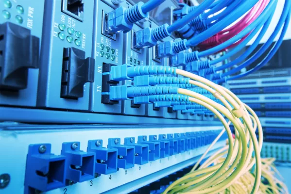 کاربردهای فیبر نوری در خانه های مدرن