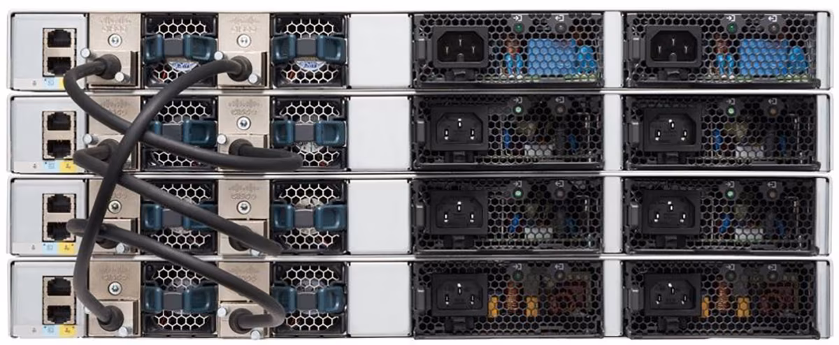سوئیچ شبکه سیسکو C9200-24P-4X-E